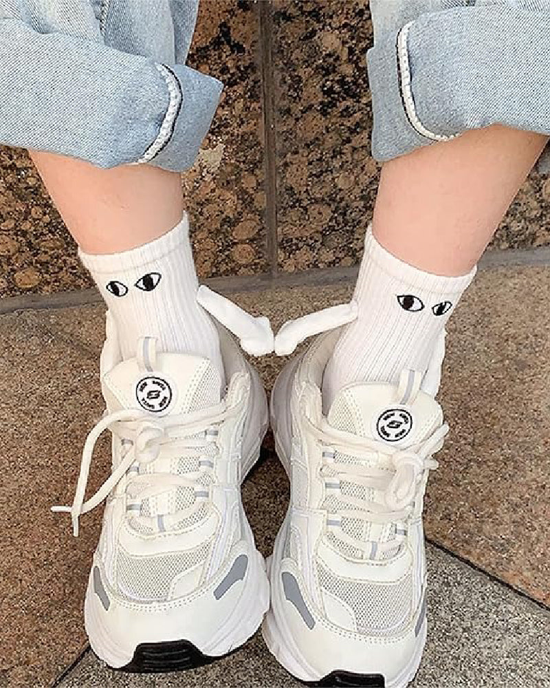 Creative Cartoon Magnetic Hands Socks Couple Unisex Embroidered Eye Mid Tube Cotton Socks