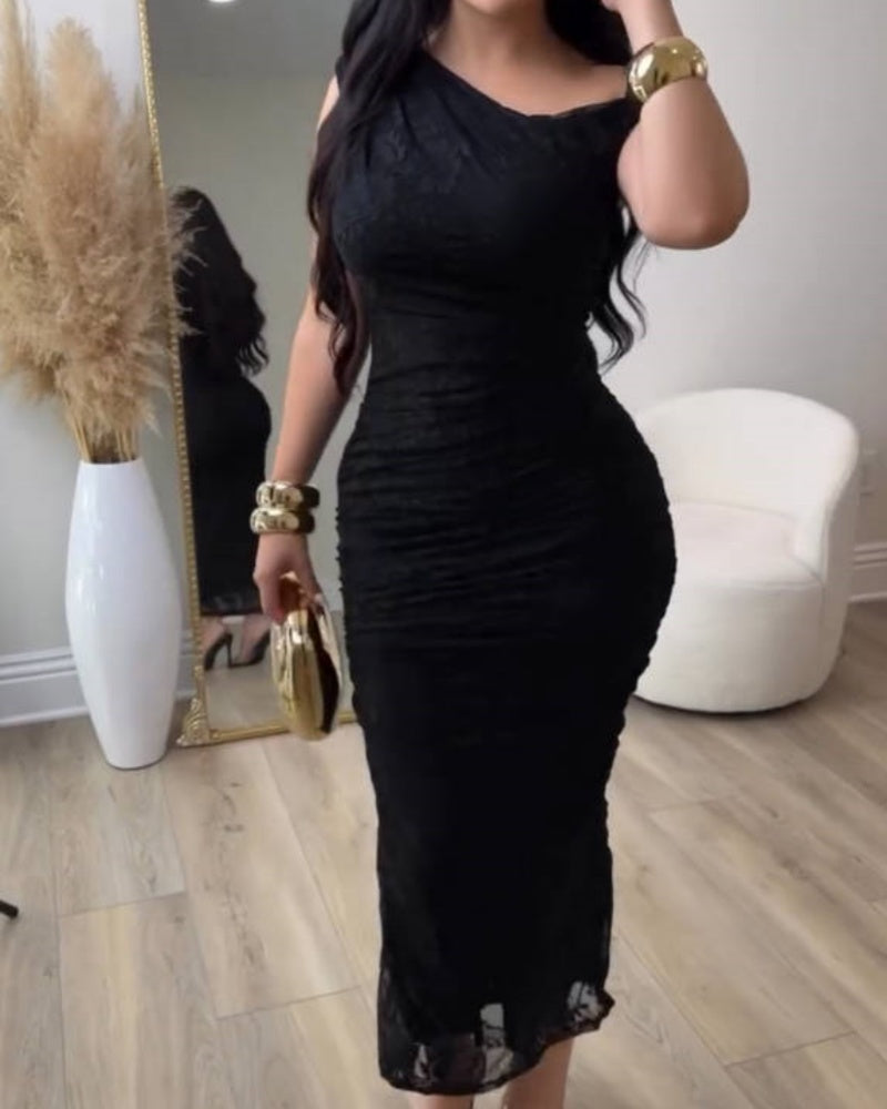 Elegant Slant Collar One Shoulder Ruched Bodycon Maxi Dress with Lace (Pre-Sale)
