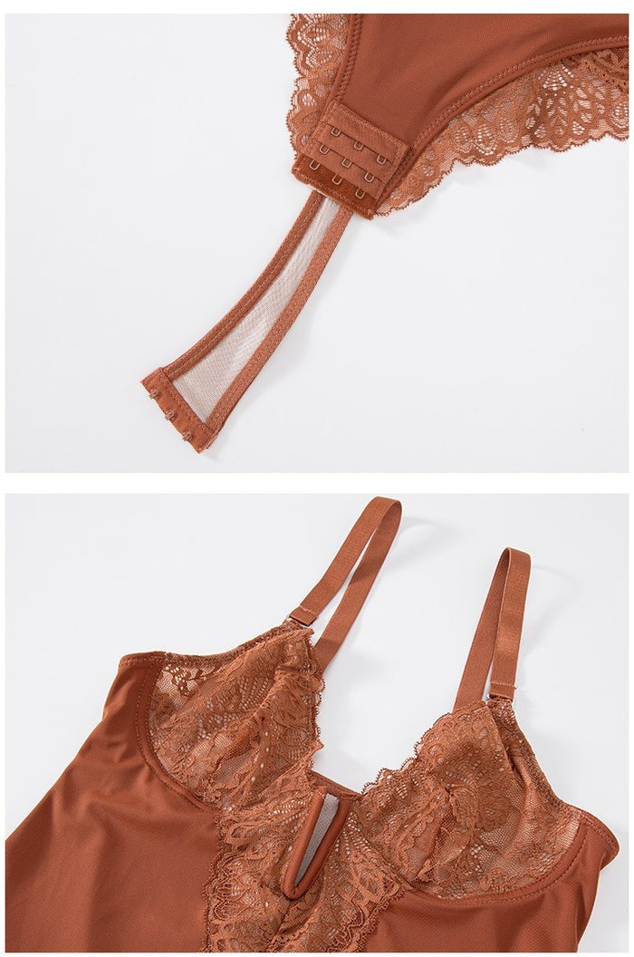 Body sexy de encaje con cuello en V profundo