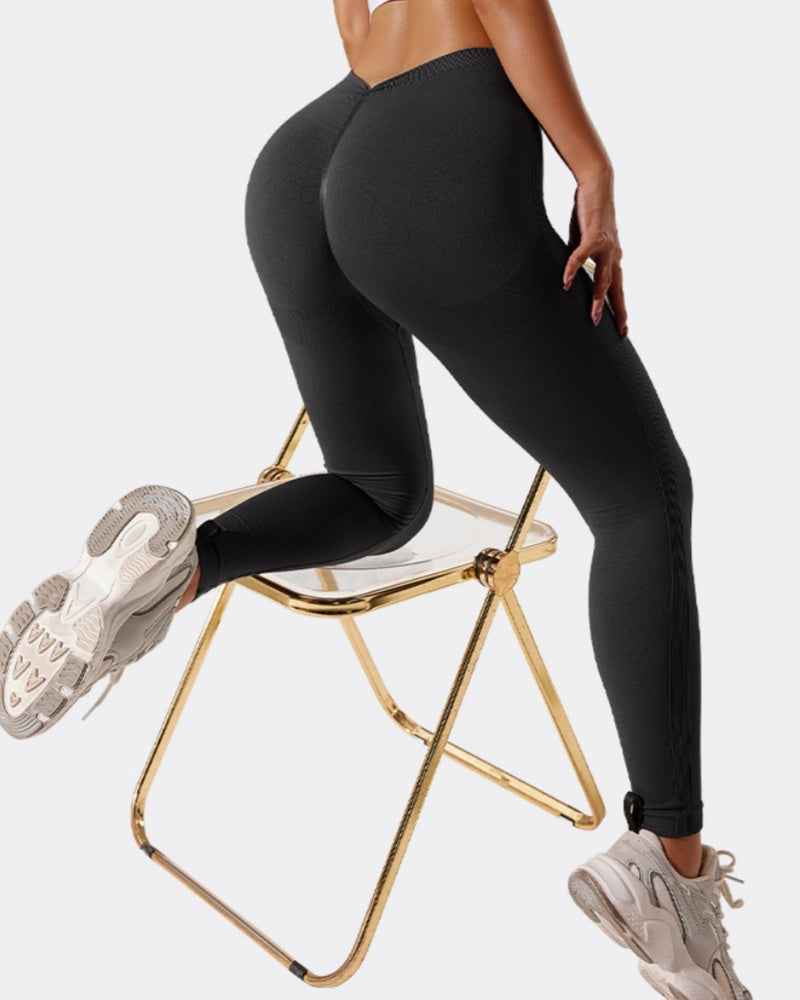 V Wrinkled Waist Hip Lift Nude Sports Yoga Pants