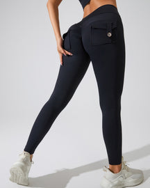 Peach Hip Fitness Leggings with Cargo Pockets