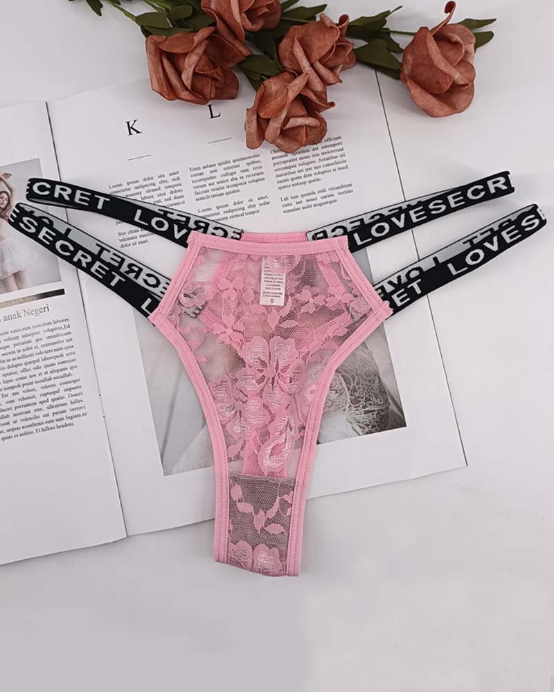 Lencería sexy de encaje floral con cinta de letras ahuecada y tanga sin costuras